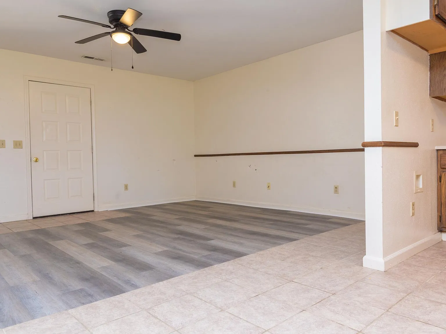 12 Lumpkin Dr — Photo 2