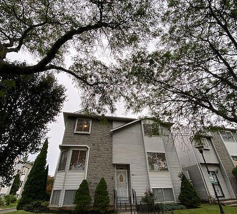 2nd image of 50 Farragut Ave #59