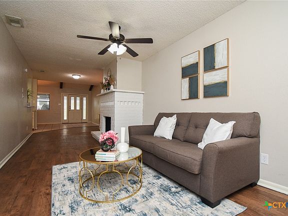 5th image of 207 Palmwood Dr APT 3