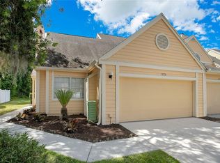 1229 Big Pine Dr, Valrico, FL 33596