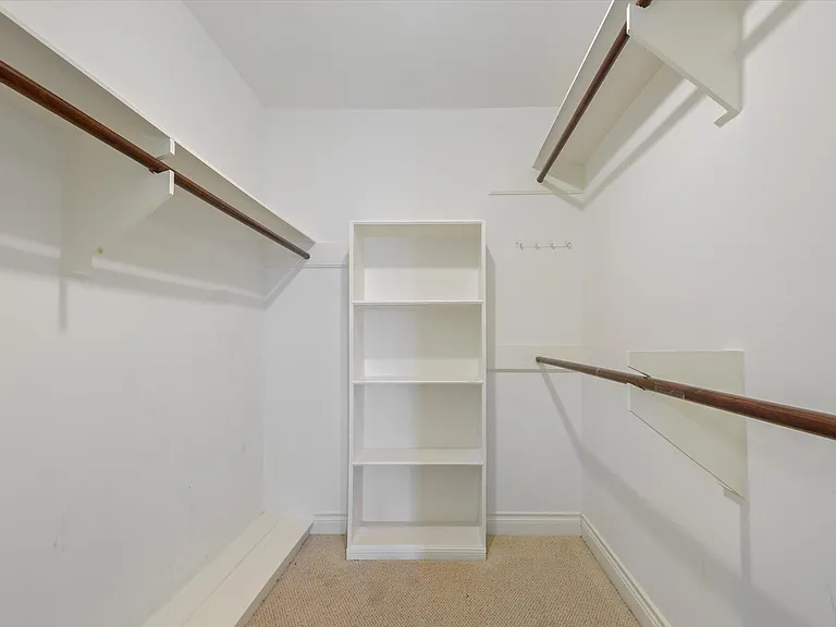 7715 Brush Wood Dr — Photo 25