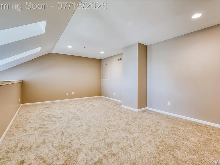 1159 Beaver Run — Photo 25