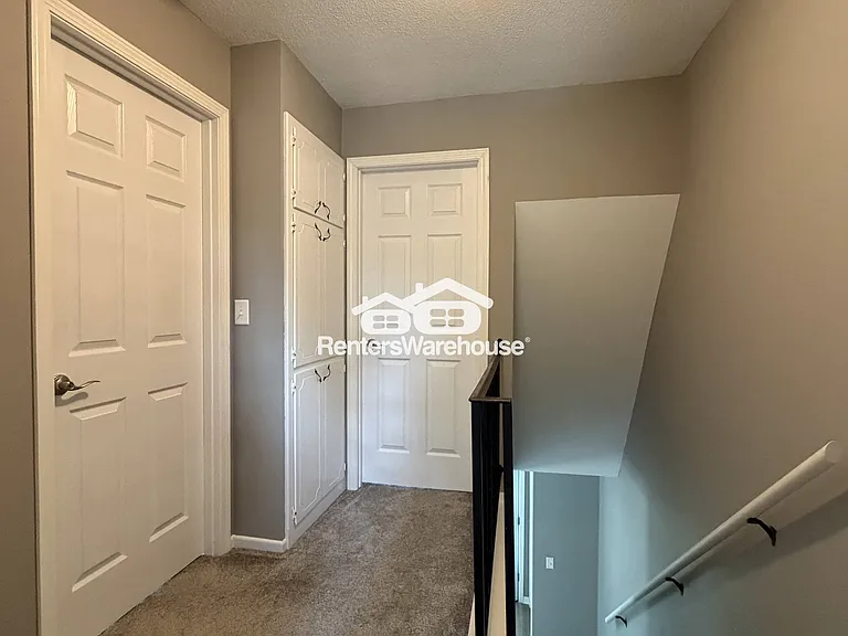 723 Tyler St NE — Photo 17