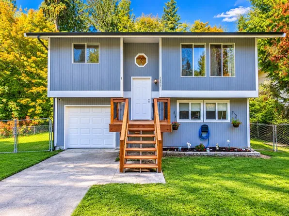 6856 E Cascade Drive, Port Orchard, WA 98366