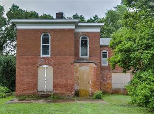 313 Nashua Rd, Liberty, MO 64068