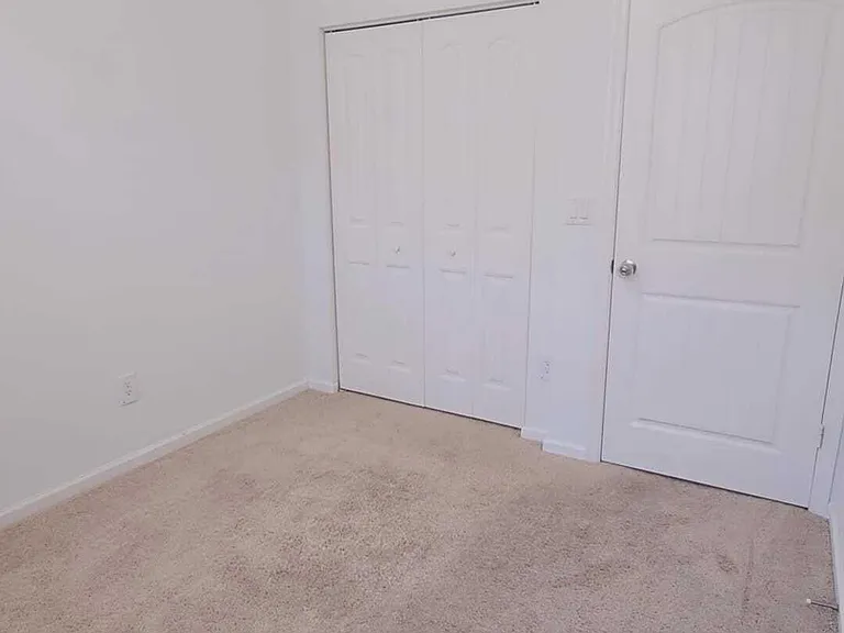 243 SW 7th Ct #243 — Photo 18