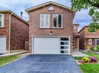 3017 Olympus Mews, Mississauga, ON L5N 4V5
