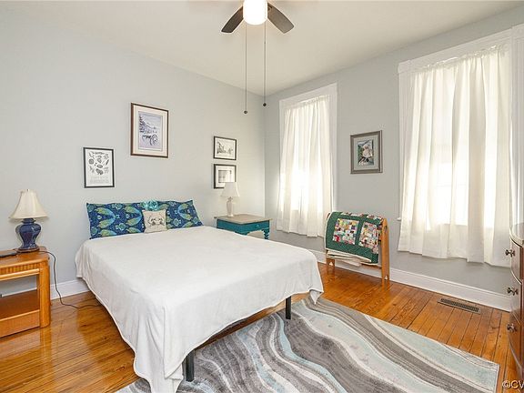 5th image of 1502 N 23rd St