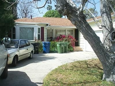 2nd image of 6515 Colbath Ave