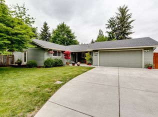1686 Russet Dr, Eugene, OR 97401