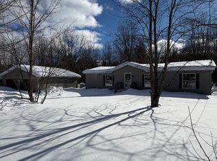 11145 Riley Rd, Interlochen, MI 49643