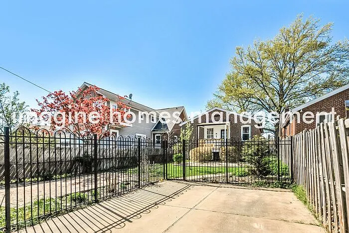 6518 Parkwood Pl — Photo 15
