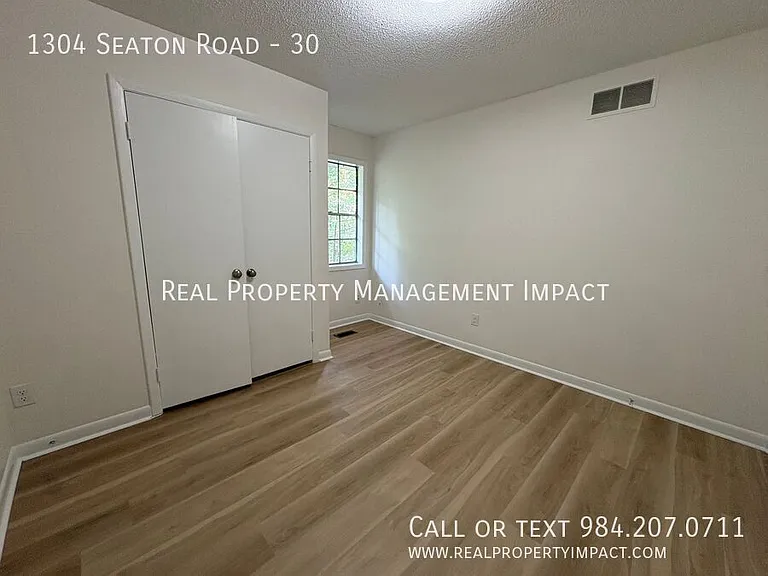 1304 Seaton Rd #30 — Photo 36