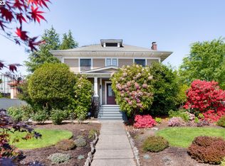 215 N School St, Newberg, OR 97132