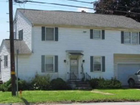 403 E State St, Knox, PA 16232