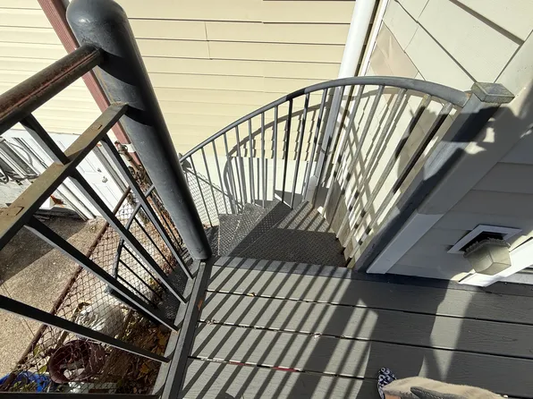 388 Princeton Avenue image 8 of 29