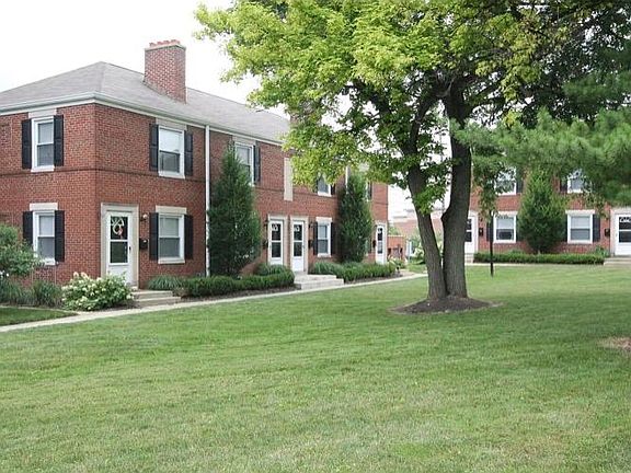 2nd image of 1777 Northwest Blvd #1777