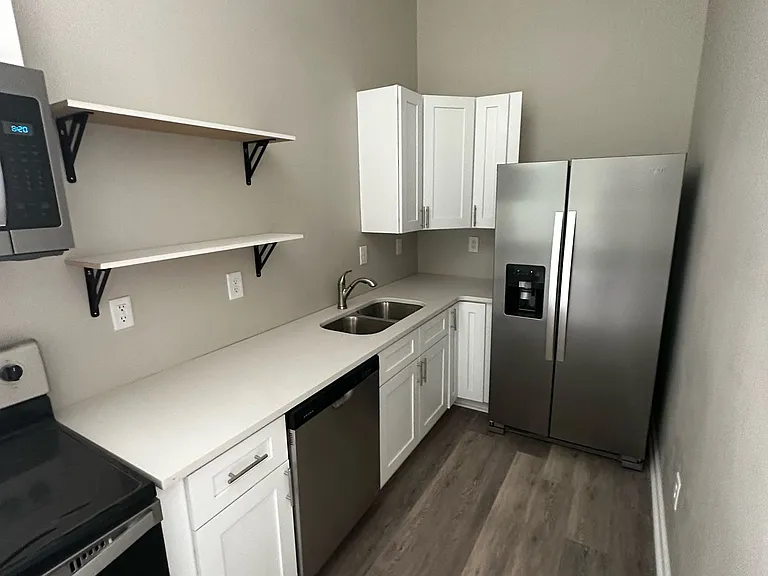Ray Commons — Photo 17