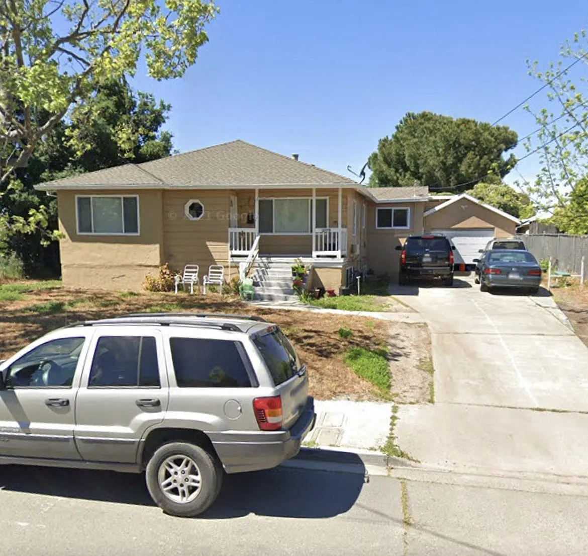 2112 Alpha Way — Photo 1