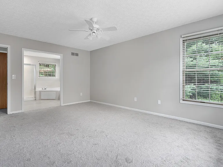 450 Hennigans Grove Rd — Photo 18
