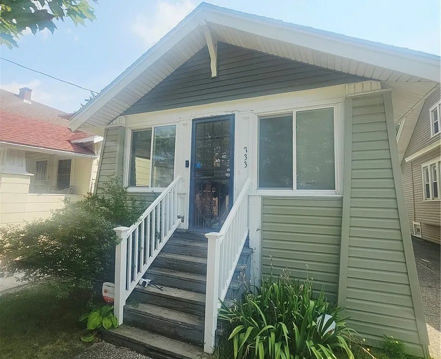 733 Norfolk Ave