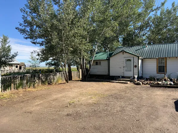 205 1st St NW, Box Elder, MT 59521