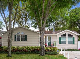12436 Cross St, Largo, FL 33773