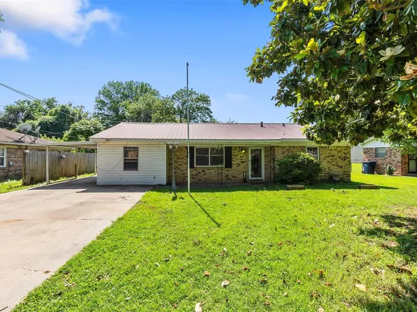 1917 Lynndale St, Kennett, MO 63857