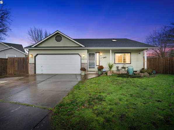 2503 Mangan St, Eugene, OR 97402