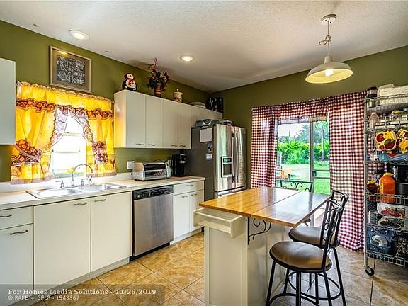 2nd image of 3840 Wilderness Way