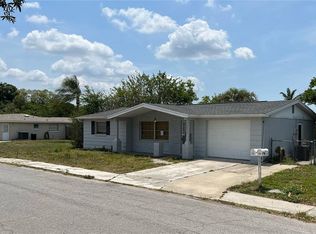 3220 Pinon Dr, Holiday, FL 34691