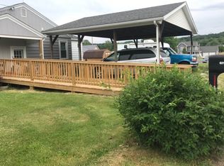 621 E Washington St, Loudonville, OH 44842