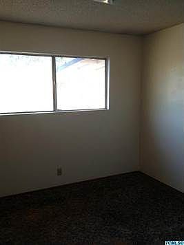 3rd image of 1758 E Park Way