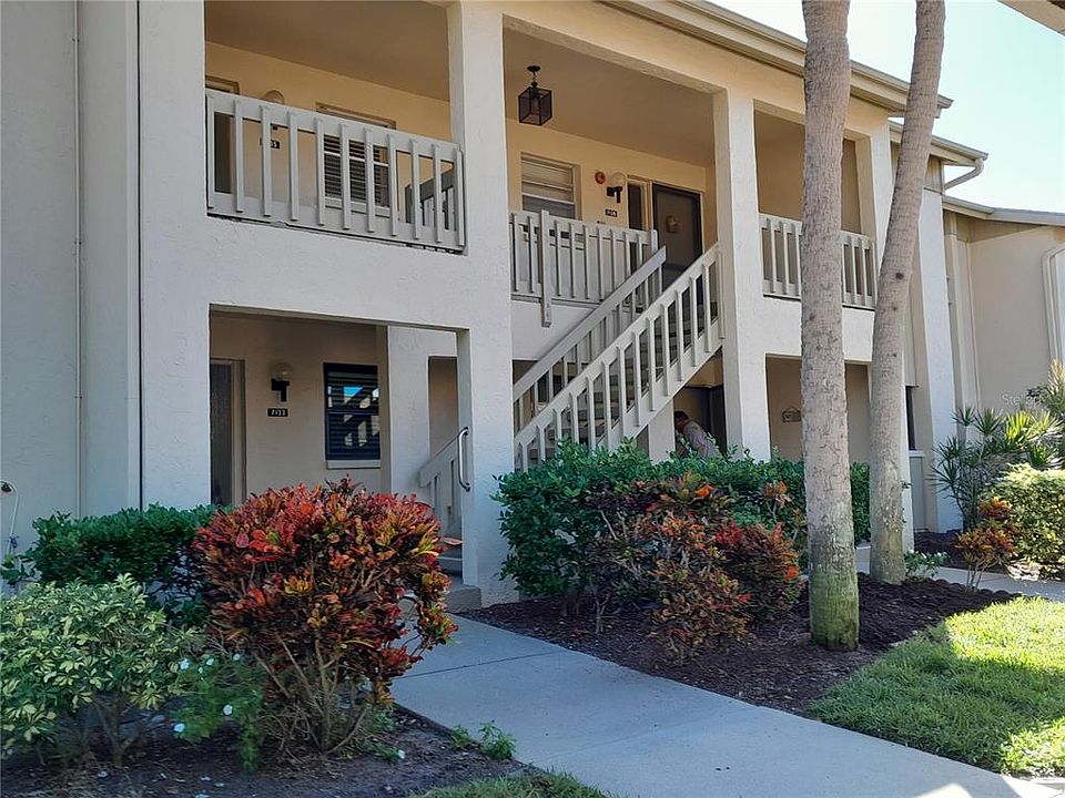1st image of 7139 Wood Creek Dr