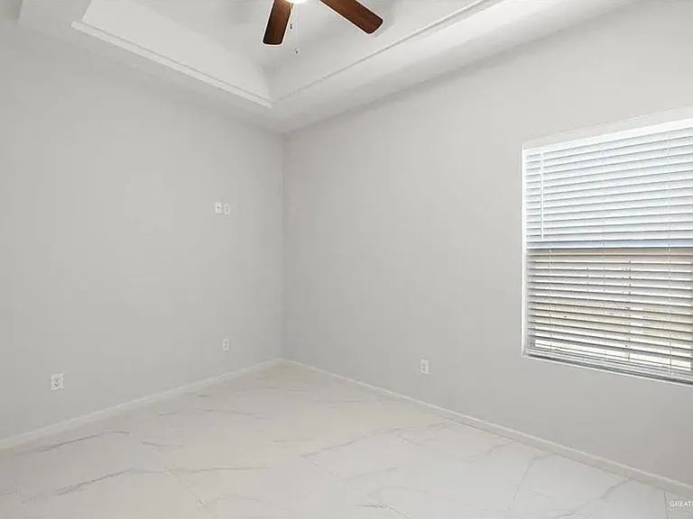 3530 S Dominique Dr — Photo 7