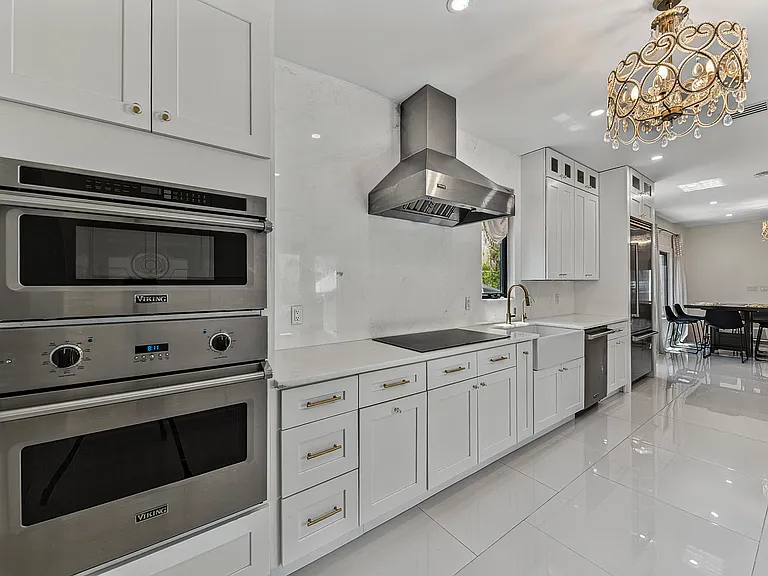 1010 N Rio Vista Blvd — Photo 13