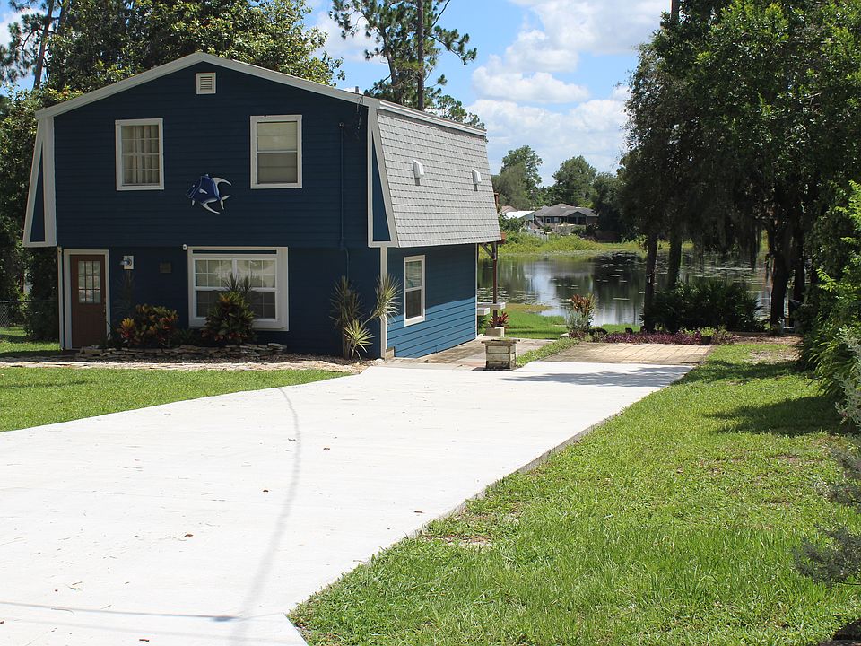 1st image of 261 Ponce Ln