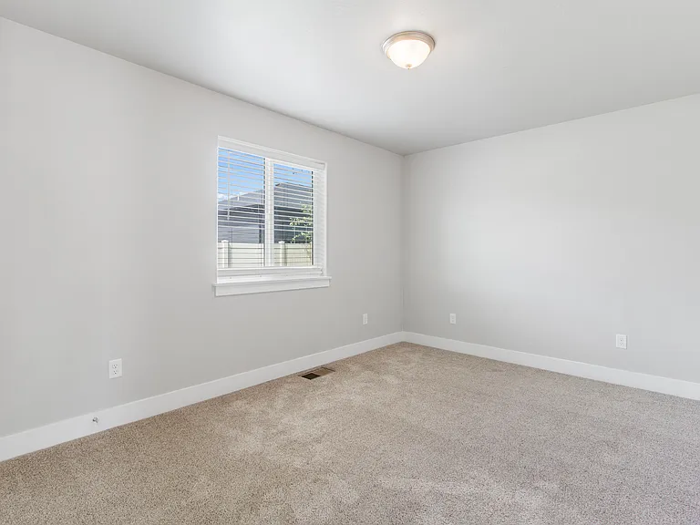 902 Monument Peak Pl — Photo 23