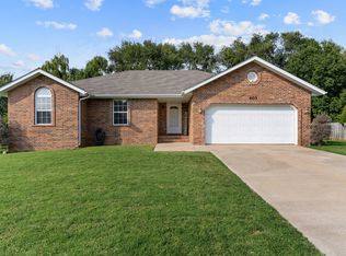 403 Race Rd, Willard, MO 65781