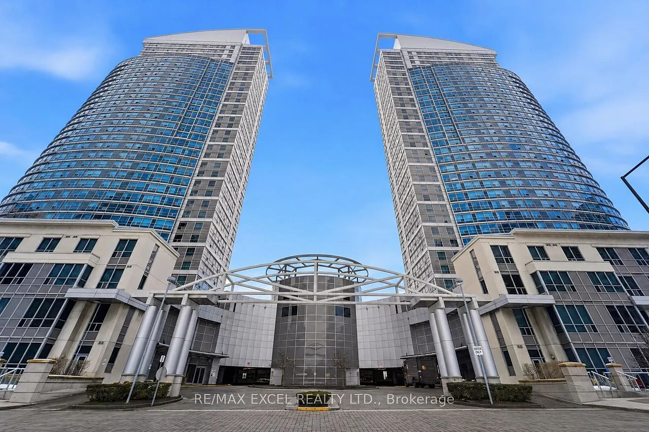 2 bed, $2,300 — Photo 1