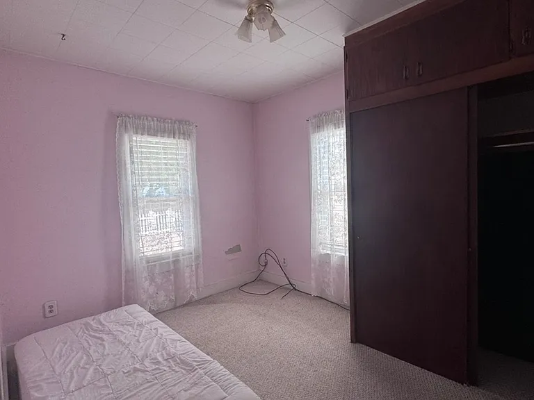807 E Atlantic St — Photo 10