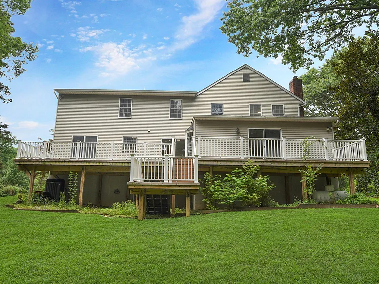 91 Premier Ct — Photo 44