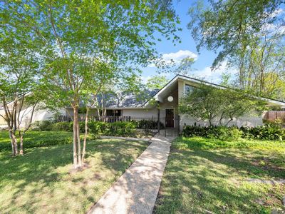 1033 W Lakeview Dr, Baton Rouge, LA, 70810