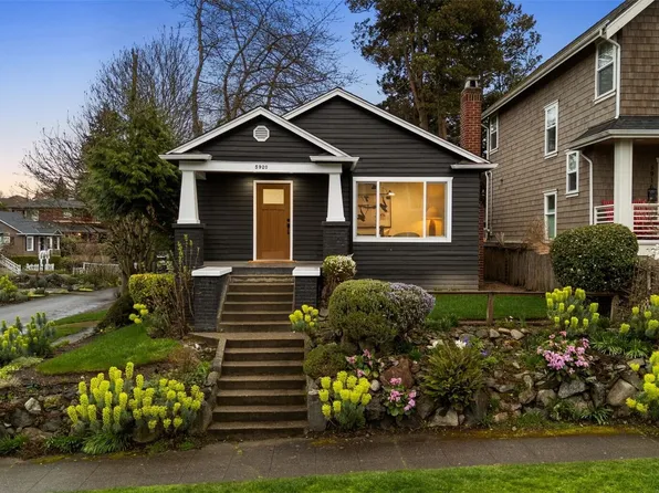 5920 Meridian Avenue N, Seattle, WA 98103