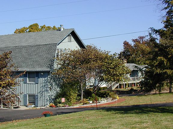 2nd image of 162 Lakewood Dr