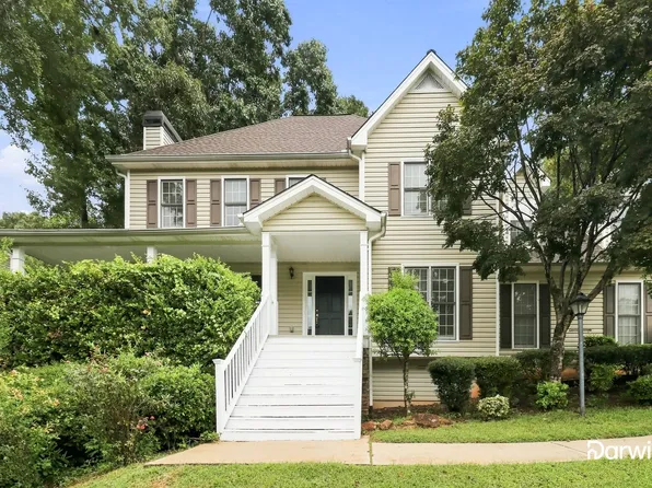 318 Magnolia Dr, Douglasville, GA 30134