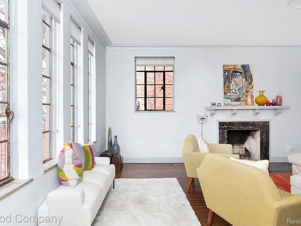 16910 La Salle Ave, photo 8