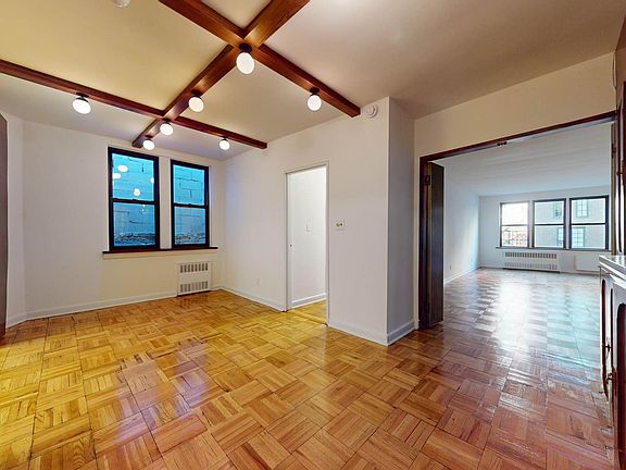 4th image of 164 E 78th St #6A