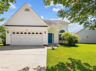 215 Monterey Cir, New Bern, NC 28562