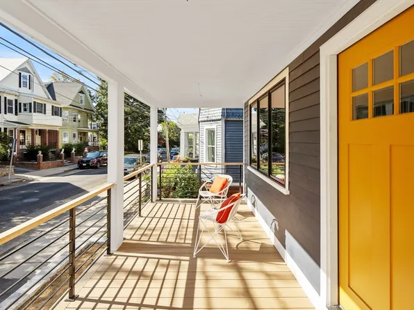 61 Hudson St #A, Somerville, MA 02143